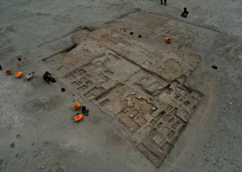 بالصور: بعثة آثار فرنسية تكتشف قصر احد ملوك  العصر البابلي القديم غرب الناصرية