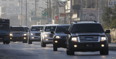 سيارات حكومية مظللة (من الارشيف).