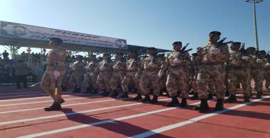 بالصور: الكلية العسكرية في ذي قار تستذكر عيد الجيش بإستعراض عسكري