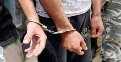 القبض على متهم منتحل صفة عسكرية وسط الناصرية  