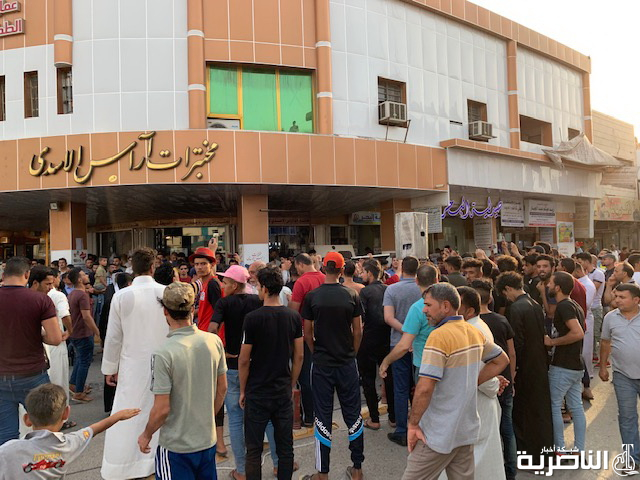 تظاهرة تيار الحكمة في محافظة ذي قار للمطالبة بالخدمات