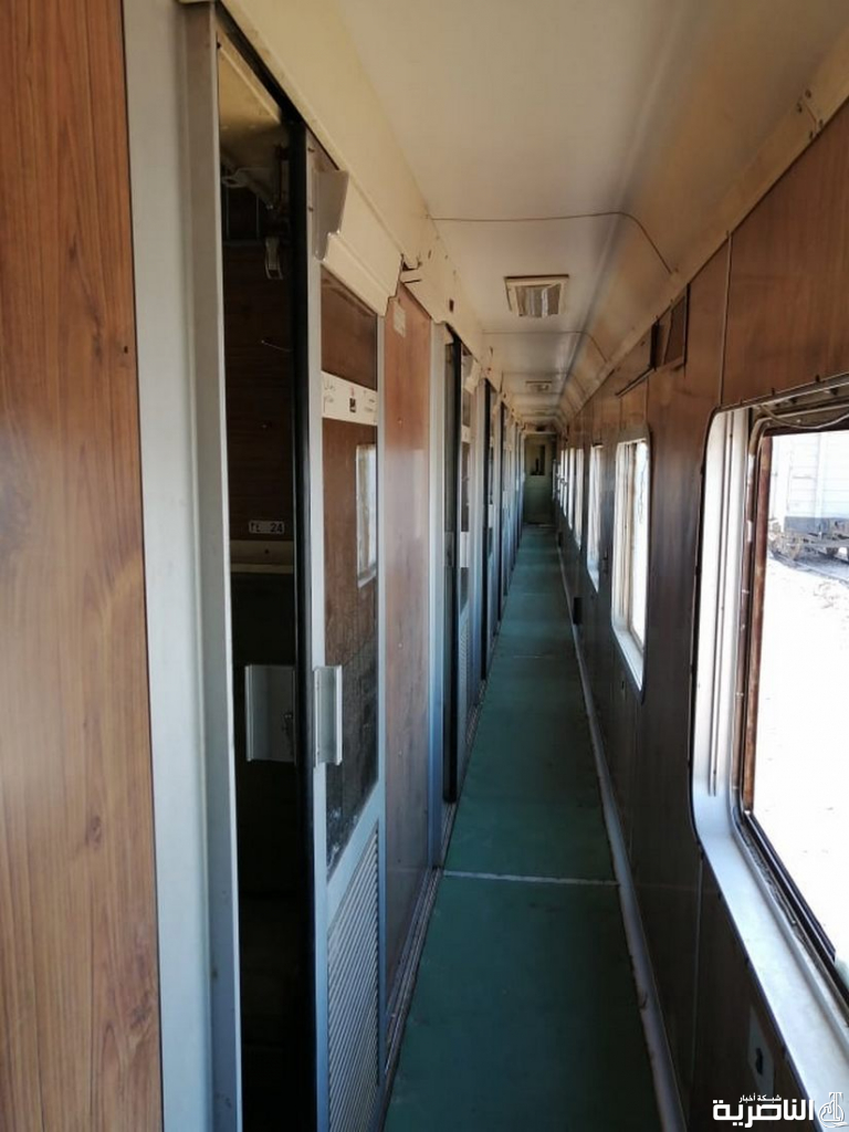 بالصور: سكك ذي قار تعيد تاهيل 11 عربة قطار قديمة