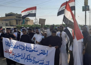 فلاحين ذي قار يتظاهرون للمطالبه بحقوقهم