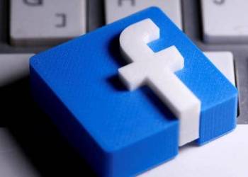 فيسبوك يضع حدا لعملية تضليل إعلامي حول لقاحات كورونا