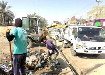 بالصور: بلدية الشطرة تنفذ حملة لرفع معالف النفايات تستمرة لسبعة ايام