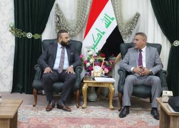 محافظ ذي قار يستقبل شركة "أيسم" التركية ويبحث دراسة عروض بناء المستشفيات في المحافظة