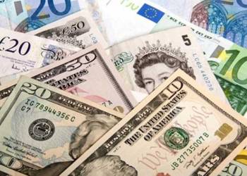سوق الناصرية المحلي: سعر الدولار اليوم الثلاثاء في ذي قار