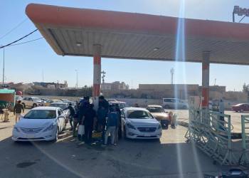 ازمة البنزين في الناصرية تُزيد الاقبال على منظومة الغاز