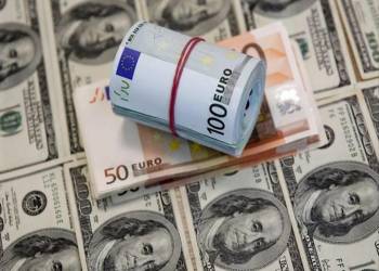 بورصة الناصرية: استقرار سوق ذي قار للعملات لليوم الاثنين