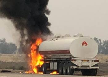 احتراق صهريج نفطي