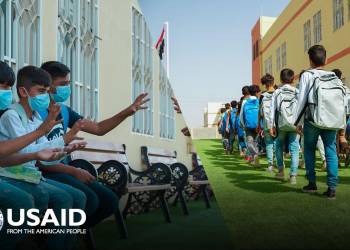 الوكالة الامريكية للتنمية تجهز 6 آلاف طالب بالحقائب في الناصرية والإصلاح