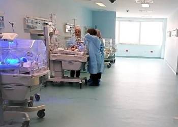 قرابة 100 حالة ولادة يشهدها مستشفى الناصرية العام خلال شهر واحد