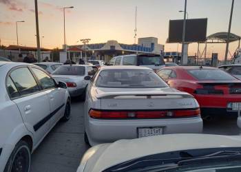 أزمة البنزين تتفاقم مجدداً في الناصرية وغلق محطات الوقود الاهلية 