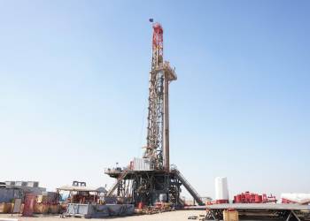 النفط تُنجز حفر بئر نفطي جديد في حقل الناصرية 